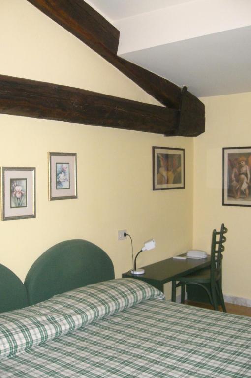 Hotel Alpino Barga Zimmer foto